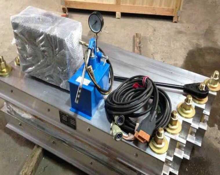 電熱式膠帶硫化機(jī)