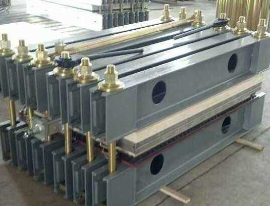 電熱式膠帶硫化機